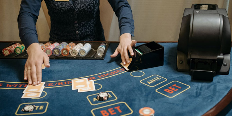 Áp dụng các mẹo chơi Blackjack