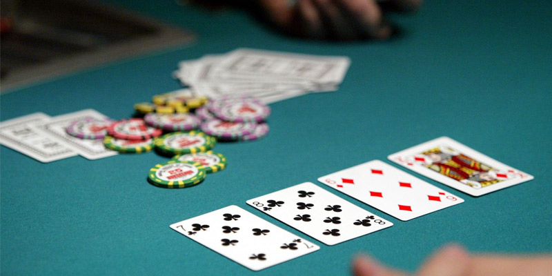 Kiên trì tập luyện Poker